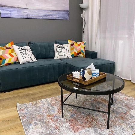 Central Cozy Apartment North Railway St - 4 Min Walk Bucarest Esterno foto