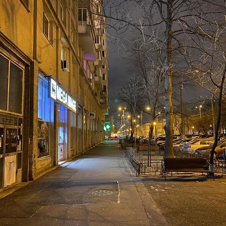 Central Cozy Apartment North Railway St - 4 Min Walk Bucarest Esterno foto